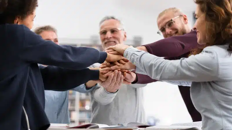 Liderazgo y cultura la formula del servicio - CyC Services