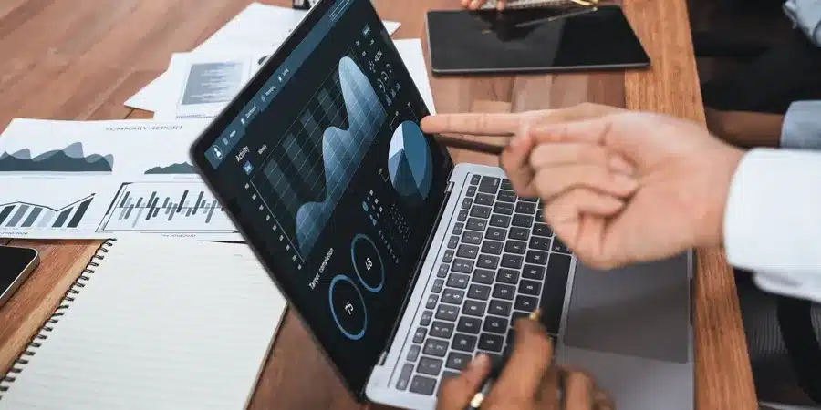 Monitoreo de continuidad operativa en BPO con indicadores, calidad y gestión de riesgos - CyC Services