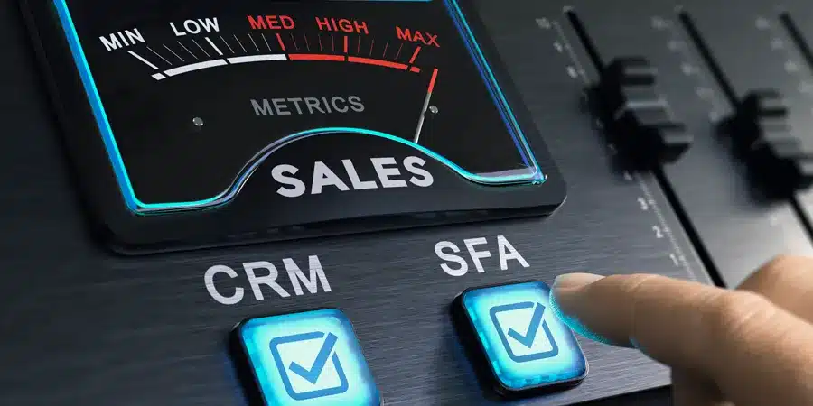 CRM centralizando información e historial de interacciones para una atención omnicanal - CyC Services